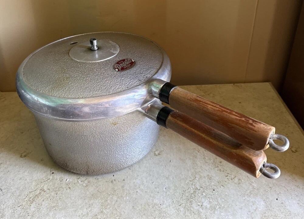 Vintage National Presto 4 Quart Pressure Cooker Wood Handles USA